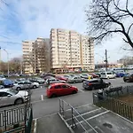 Cloud Nine Militari Gorjului Apartment